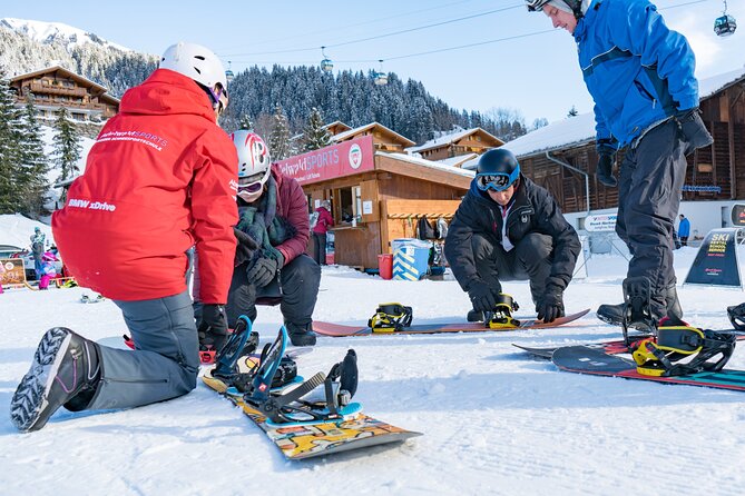 1-Day Beginner Snowboard Package in Grindelwald - Weather matters, and your day might shift