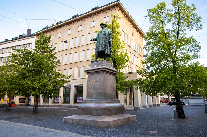 1 Hour Express Walk of St. Gallen with a Local - St. Gallen in one hour, and why this timing works