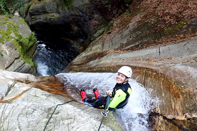 Basic Corippo Canyoning Experience in Valle Verzasca - Piee 7, Vogorno: meeting point and what happens right away