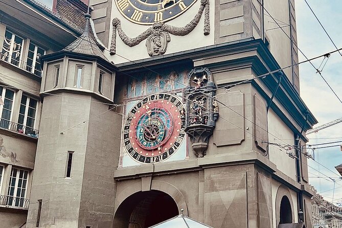 Beautiful Bern's Legends: A Self-Guided Audio Tour - Bundesplatz and the Federal Palace Area: Swiss Governance on Foot