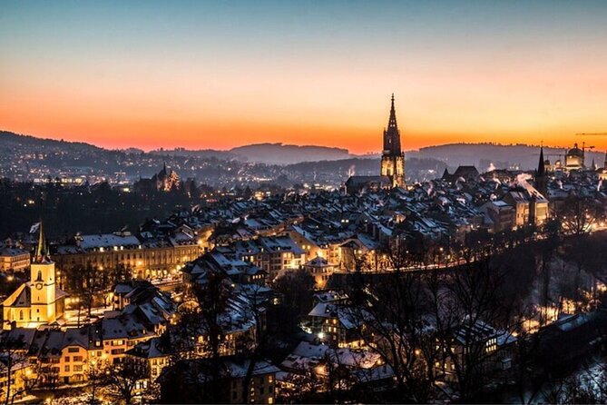 Bern Highlights and Hidden Gems Walking Tour With A Guide - Stop 3: Zahringerbrunnen and the founder legend with bear armor