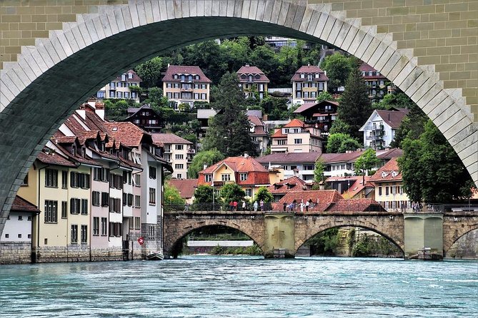 Bern Private Walking Tour with a Local - Meeting Point by Bernabrunnen and How the Tour Ends