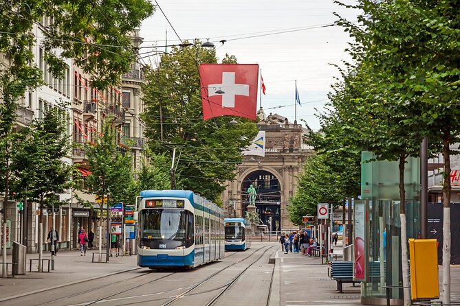 Best of Zürich & Surroundings: Walking Tour, Cable Car and Ferry - Should you book Best of Zürich and Surroundings?