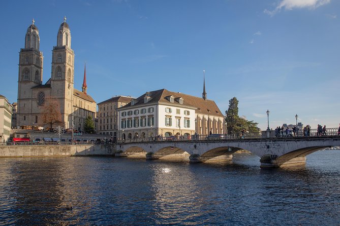 Best of Zurich Tour with Felsenegg Cable Car and Ferry Ride - How This 4.5 Hour Zurich Tour Works From Sihlquai Bus Station