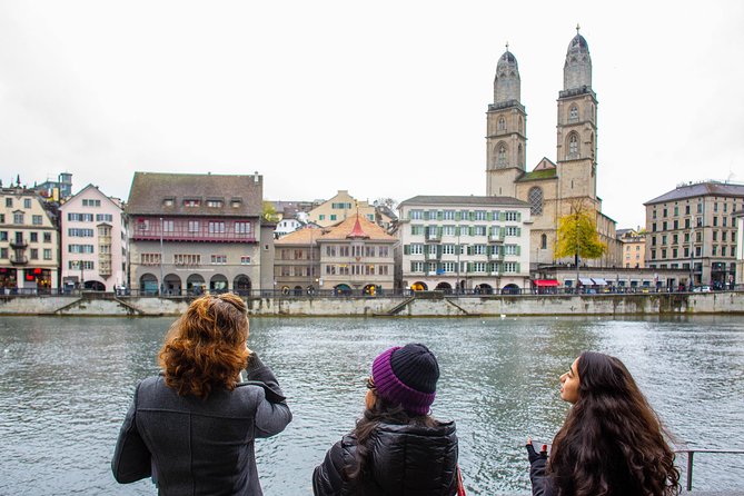 Best of Zurich Tour with Felsenegg Cable Car and Ferry Ride - Up to Felsenegg: Cable Car Views, Alps Weather, and the Dolder Train Backup
