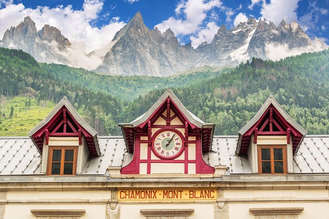 Chamonix and Mont Blanc Shared Day Trip from Geneva - Getting Help in the Group: Guides, Drivers, and the Stuff That Can Go Wrong