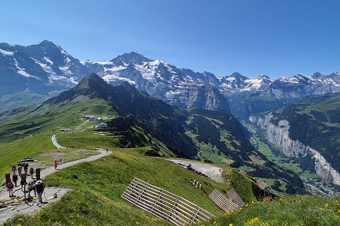 Cheese and chocolate on mountain summit - Weather reality at 2,000 meters, and how to prepare
