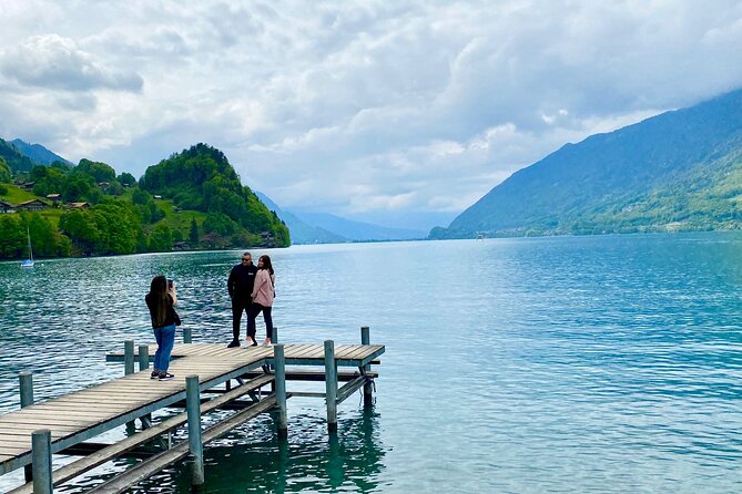 Crash Landing on You Private Switzerland Day Tour from Zurich or Lucerne (CLOY) - Iseltwald Piano Spot: Lake Brienz Views for Your Best Shots