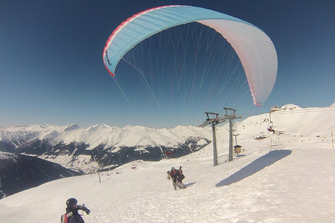 Davos Paragliding Private Tandem Pilot Half Day - The Alps views you get from right above Davos
