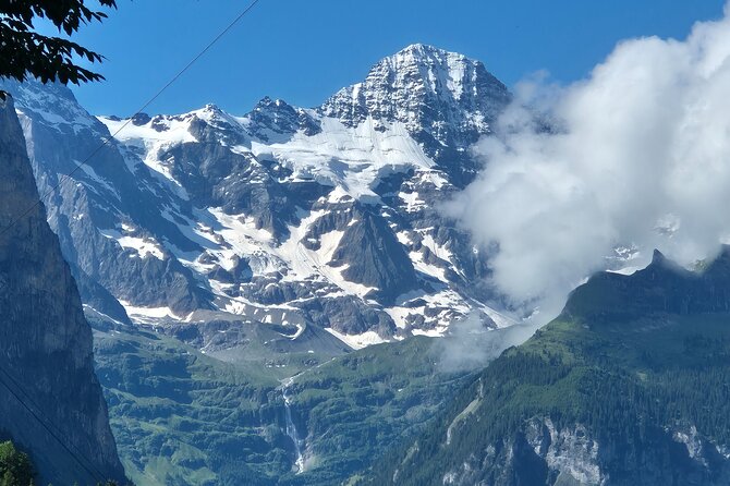 Easy countryside tour in Swiss Alps - kids friendly - Where Weronika’s guidance makes the walk feel richer