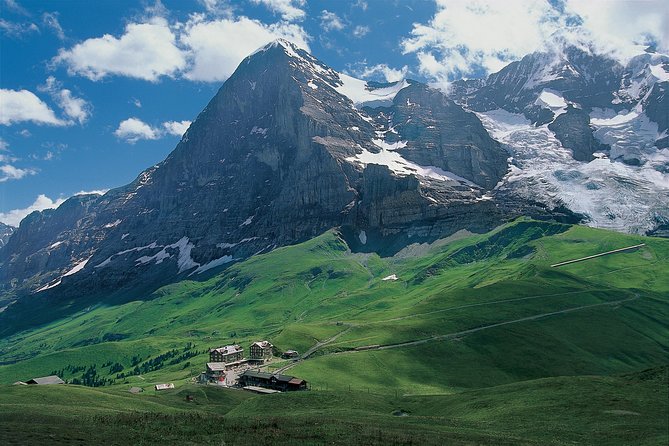 Eiger and Jungfrau Panorama Day Trip from Lucerne - Guides and Real-Life Group Dynamics: Kid, Raymond, and Kiet as Examples