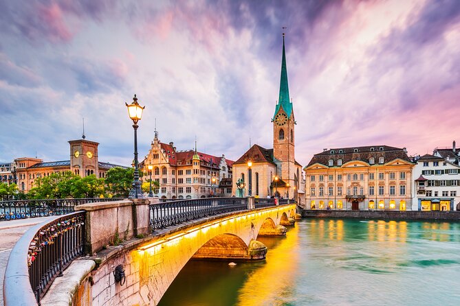 Einstein in Zurich: Walk in Time Exploration Game and Tour - Key landmarks on your puzzle route: Münsterbrücke and Paradeplatz