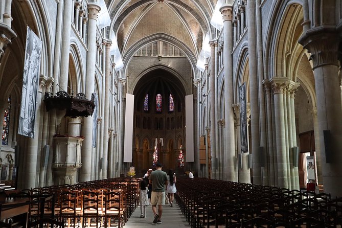 Explore Lausanne in 60 minutes with a Local - A 60-minute Lausanne starter kit (with real local context)