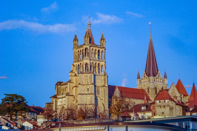 Explore Lausanne in 60 minutes with a Local - End near Esplanade de Montbenon: where to go next