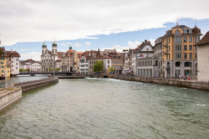 Explore Lucerne in 60 minutes with a Local - Duration, walking style, and what to expect from the pace