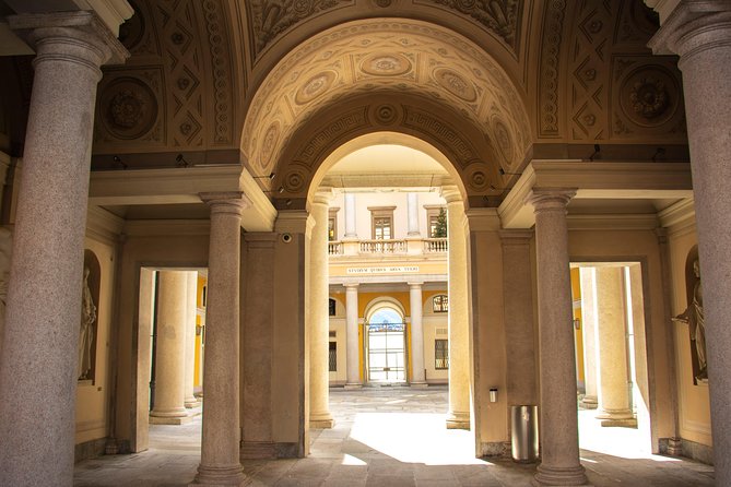 Explore the Instaworthy Spots of Lugano with a Local - Piazza della Riforma: The Central Square Where Photos Get Easier