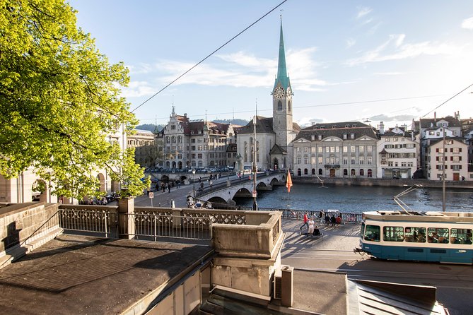 Explore the Instaworthy Spots of Zurich with a Local - Why This Zurich Photo Walk Beats a Random Self-Guided Stroll