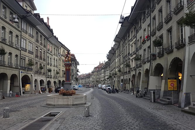 Exploring Bern City: Swiss Capital Private Walking Half-Day Tour - Rathaus Bern and Zytglogge: where Bern’s civic life shows up