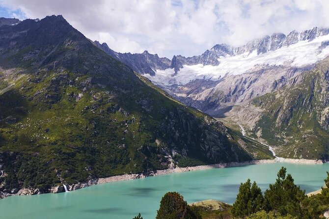 Full-Day Hiking Swiss Alps and Lake swim with Pick-up - What to pack so the day feels good, not hard