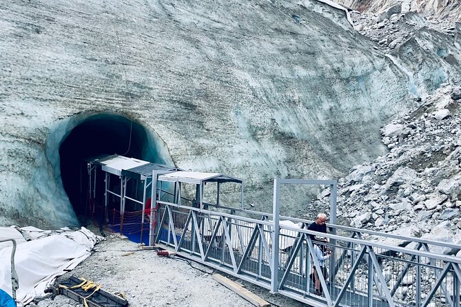 Geneva Day Trip to Mont Blanc glacier and 3860m Top - Why this Mont Blanc day trip feels easier than DIY