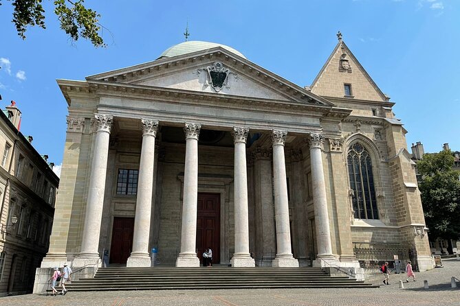 GENEVA EXCLUSIVE Complete Tour (PICK-UP), UN area & Old City - Place de Neuve to Parc des Bastions: Old Geneva starts to open up