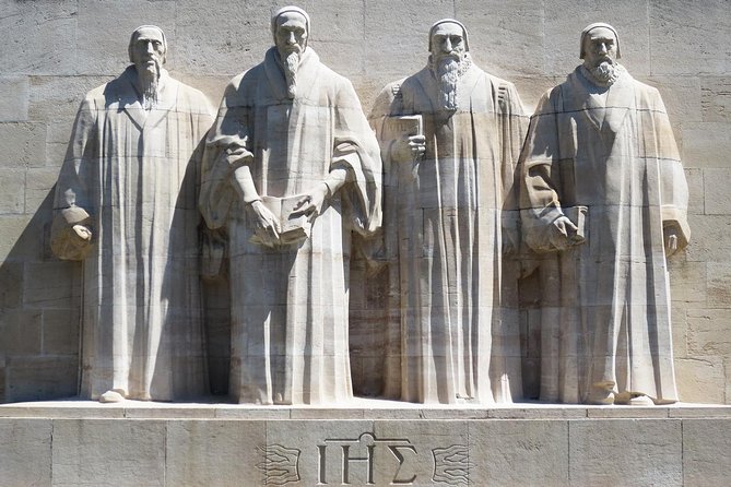 Geneva Highlights 2-Hour Introductory Tour - Meeting at Place Dorcière, and what to do right away