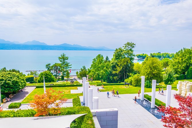 Geneva to Lausanne, Montreux and Château Chillon Private Tour - Vevey Stop: A Calm Break That Keeps the Day From Feeling Like a Checklist