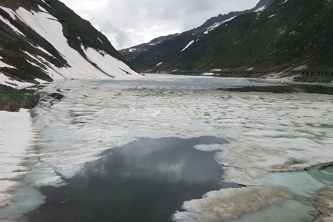 Glacier Express Panoramic Train Round Trip from Zürich With Private Guide - Disentis and Andermatt Stops: Short Walks, Big Payoff