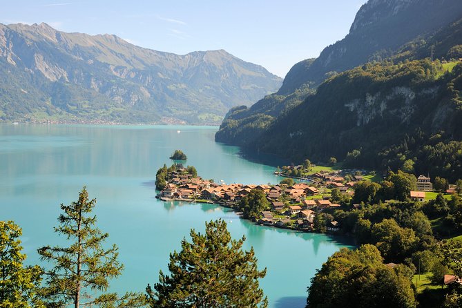 Grindelwald, Interlaken & Lauterbrunnen Day Trip from Zurich - Interlaken Stop: 50 Minutes to Pick Your Own Pace