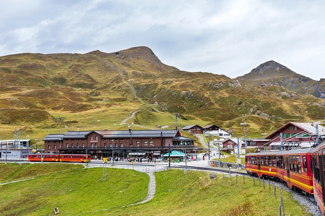 Grindelwald -Kleine Scheidegg-Lauterbrunnen Small Group Day Trip - Wengen: A Car-Free Village Stop That Resets Your Pace
