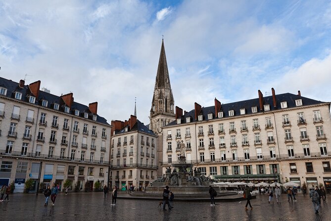 Highlights of Geneva: Dark History Quest Experience - Price and time: a low-cost, self-guided 2.5-hour outing