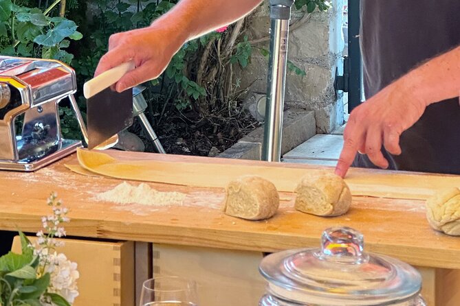 Homemade Italian Lasagna Experience with a Local Family - Wine Pairing and the Dinner Table Moment