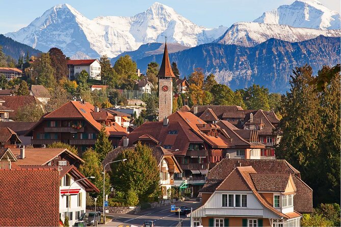 Interlaken: Private Car Tour to Swiss Villages, Capital & Castles - Thun Castle and the old town under one roof