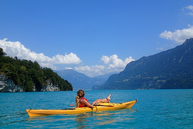 Kayak Tour of the Turquoise Lake Brienz - What the 3-hour session really means for your day