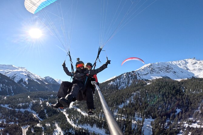 KLOSTERS: Paragliding For 2 - Couples (Video &Photos Incl.) - Tandem paragliding over Davos, built for couples and all experience levels