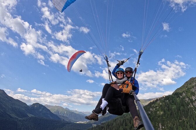 KLOSTERS: Paragliding For 2 - Couples (Video &Photos Incl.) - What the preflight safety briefing really means for you