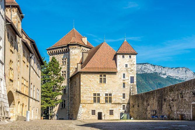 Lake Annecy Private Day Trip from Geneva - Private Transfers in an Air-Conditioned Vehicle (and Why That Matters)