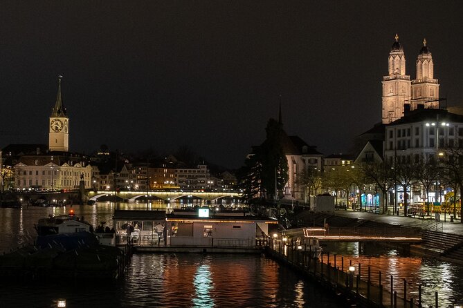 Lake Zurich mini boat tour / by night! - The Gold and Silver coasts on the way back