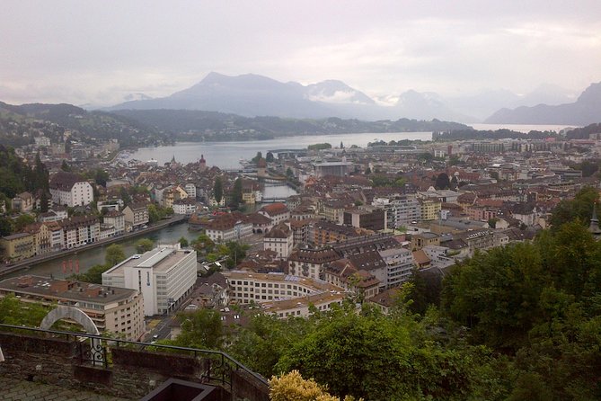 Lucerne Private City Walk and Lake Cruise Day Trip from Zürich - Hotel des Balances and its façade murals, a quick photo win