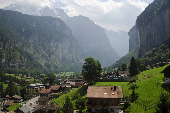 Lucerne:Private Daytrip to Swiss Villages(Interlaken-Grindelwald) - Lauterbrunnen valley: Alpine town time with a calmer rhythm (about 2 hours)