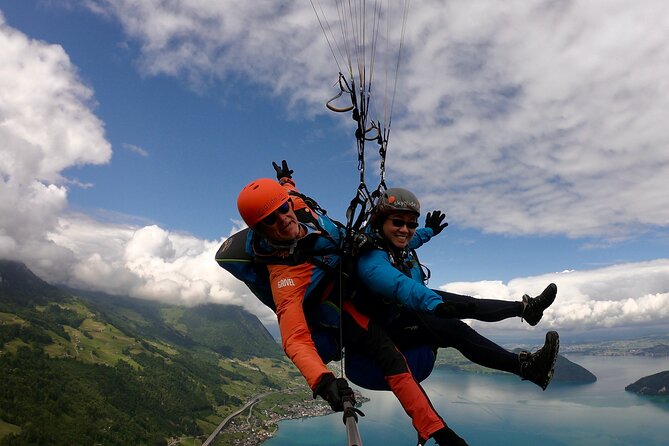 Luzern / Lucerne Professional Paragliding Tandem Flights - Gear and comfort: shoes, jacket, and an air-conditioned ride