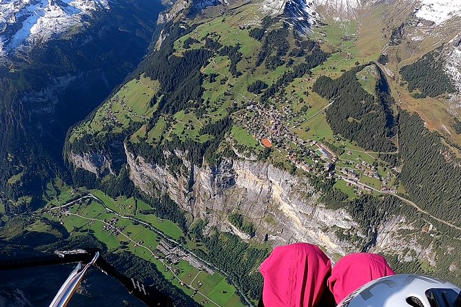 Paragliding Tandem in Switzerland - Where you start: Brunni-Bahnen meeting point and how the timing plays out