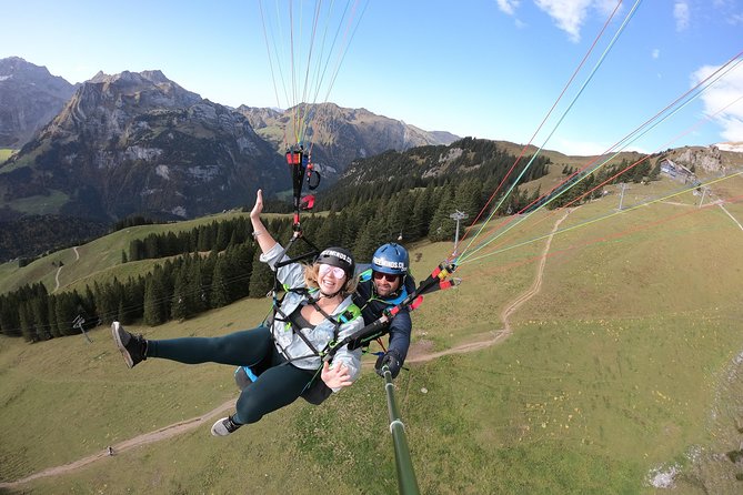Paragliding Tandemflight Lucerne - Engelberg - You get the view, but the pilot is the real value