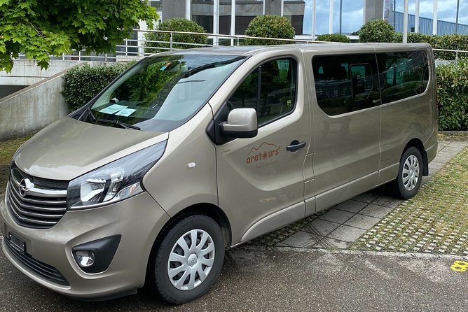 Private Arrival Transfer: from Geneva Airport to Geneva City - Geneva Airport to City, without the taxi melee