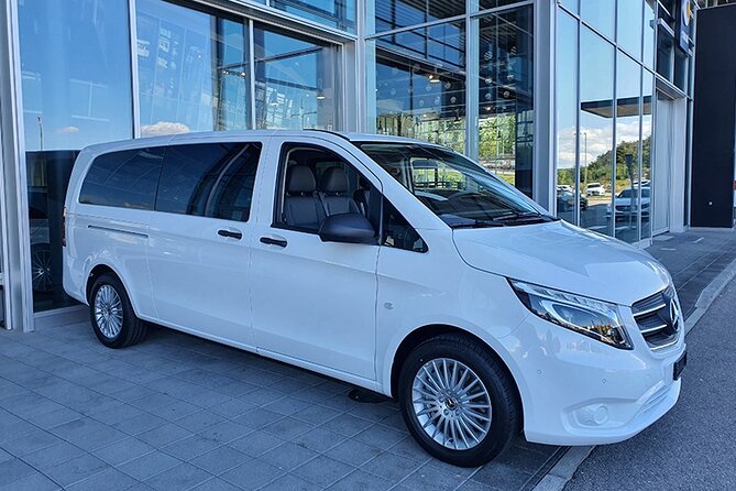 Private Arrival Transfer: from Geneva Airport to Verbier - The Meet and Greet: How You Find Your Driver