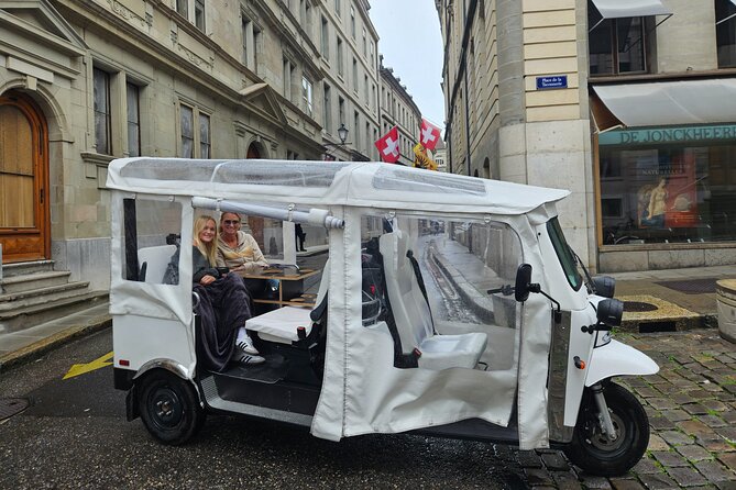 Private Chocolate Tour in Geneva by Tuk Tuk - Rue du Rhône and Du Rhône Haute Chocolaterie, Where the Famous Names Matter