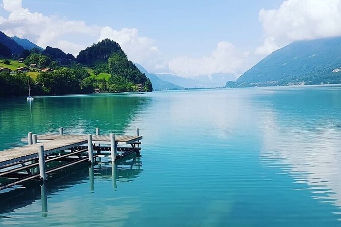 Private Day tour from Interlaken: Lake, Gorge & Waterfall - Iseltwald, and the fun of a TV-location stroll