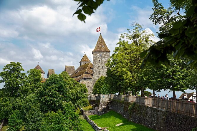 Private direct transfer: Basel to Zurich, English speaking driver - Timing the Ride to the Airport Without the Public-Transit Headaches