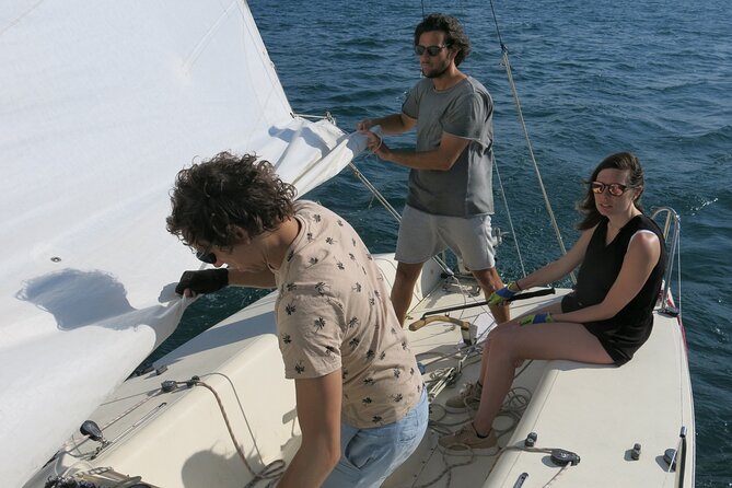 Private sailing cruise on Lake Geneva from Geneva - Price and value: $204.20 per person for a private sail with lessons