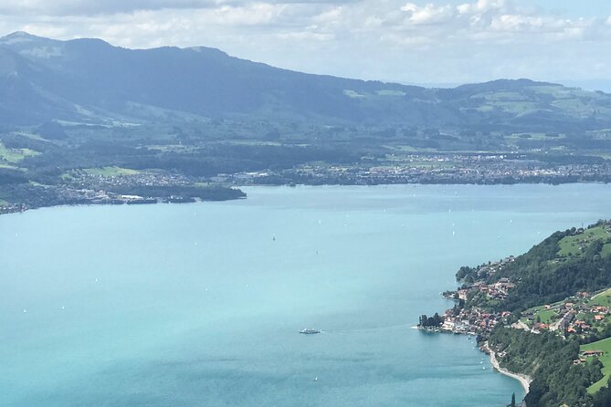 Private Sightseeing Boat Trip on Lake Thun, Interlaken - Captain Chris and the On-Boat Service Style
